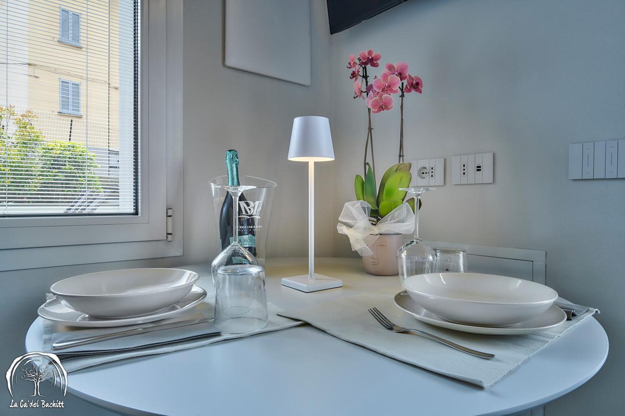 Foresteria Guesthouse Ca' Dei Bachitt Lierna Buitenkant foto